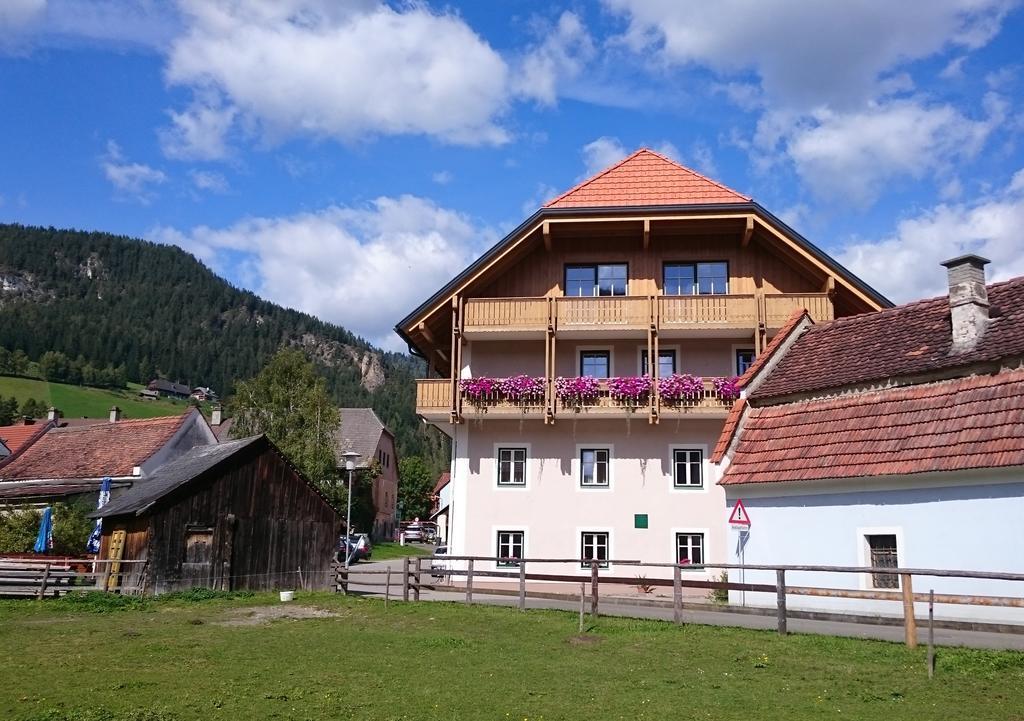Der Graggober Hotel Oberwoelz Stadt Екстериор снимка